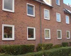 *** Tolle 2-Zimmer DG-Wohnung - Langer Rehm***