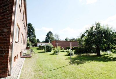 Sehr schöne 1,5 Zimmer Dachgeschoss Wohnung in der Selenter Straße