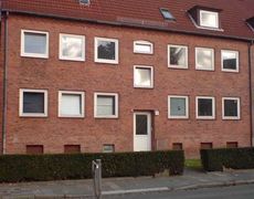 ***Sehr nette 2-Zimmer Wohnung am Schwanenseeplatz***