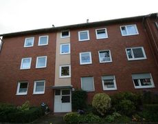 **ANFRAGESTOPP**Freundliche 3-Zimmer-Wohnung im 1. OG mit Balkon